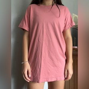 pink t-shirt dress
